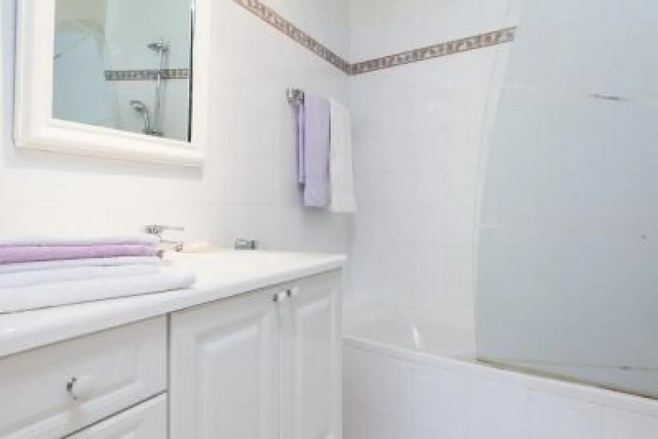 Velasquez One Bed Cannes 0*,  Francie